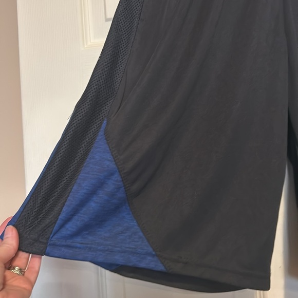 Game Time Athletic Shorts Size Small NWT Men’s Black Blue - Picture 3 of 6